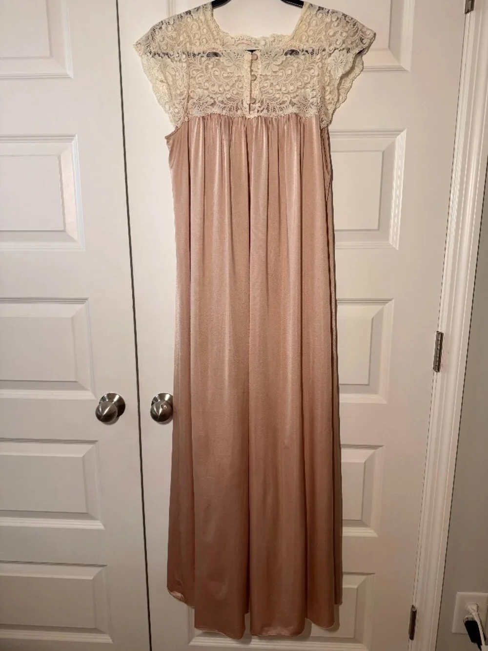 Vintage Shadowline Lace Nightgown | Champagne Pink | Women’s Small